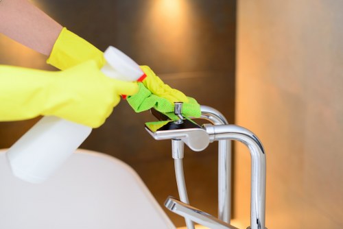 Dust removal and surface cleaning after renovation in NW11