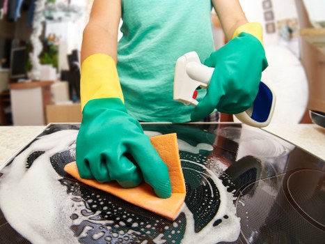Local cleaners preparing an NW11 home for new occupants